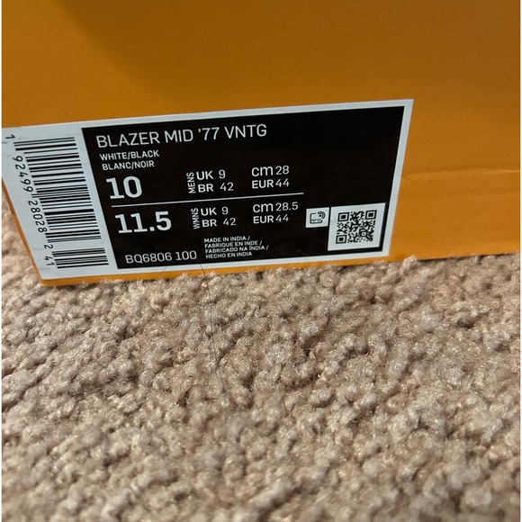 ☑️Nike Blazer Mid '77 Vintage preowned Excellent conditions Size 10 in box - Picture 8 of 10